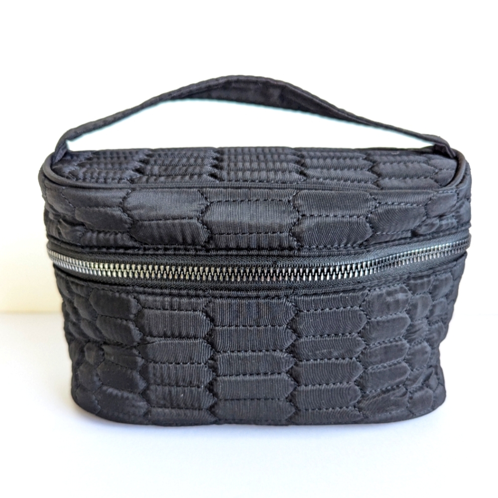 Aimee Kestenberg Make Up Case Travel Toiletry Bag 🖤 Black Quilted Nylon